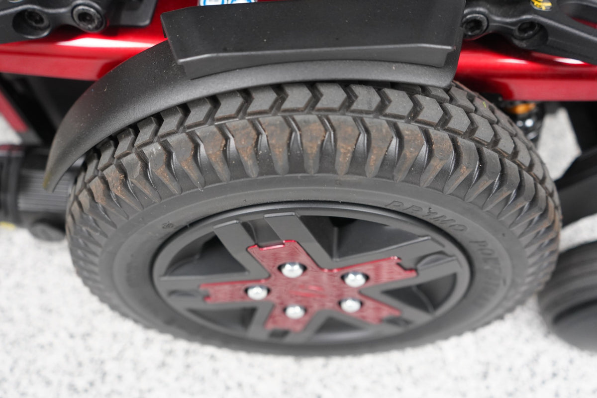 Quantum Edge 3 Power Wheelchair with 12" iLevel Seat Lift - 8920