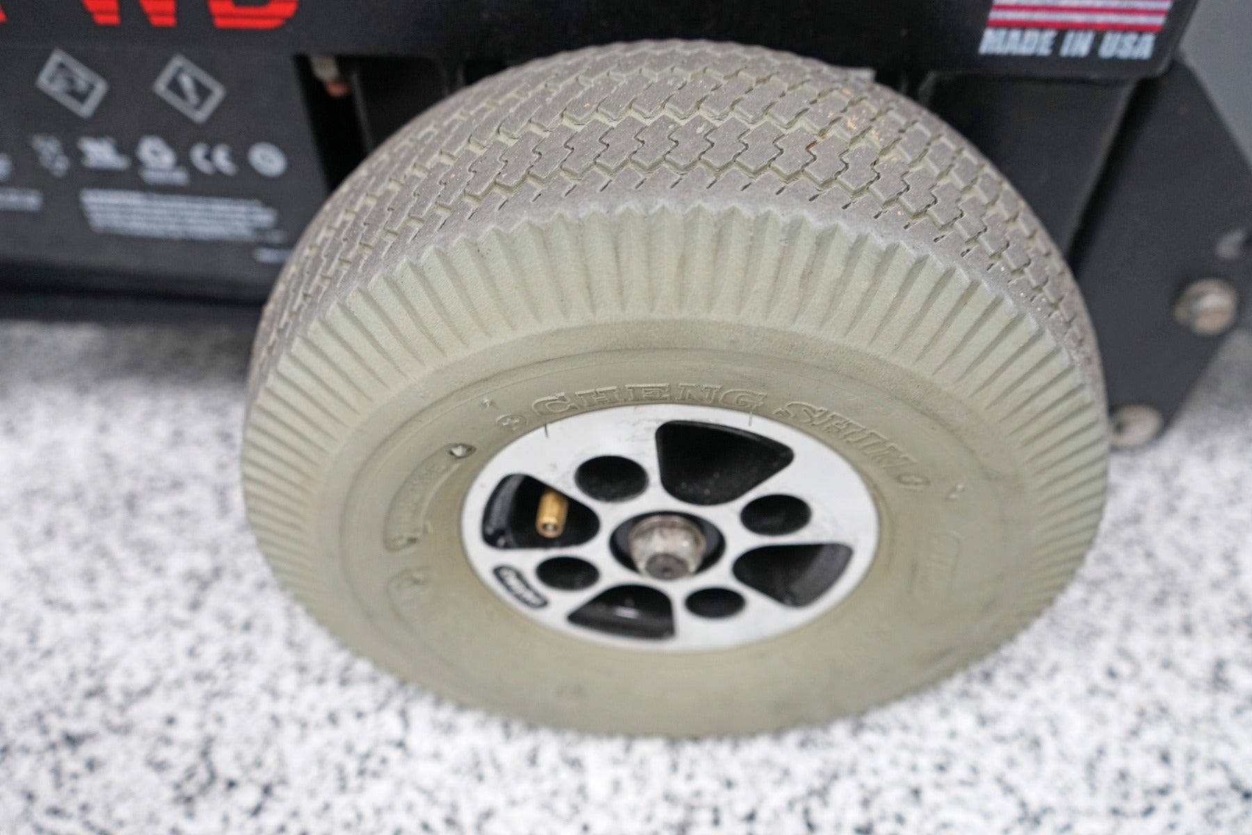 Hoveround Teknique FWD Power Wheelchair - 1008
