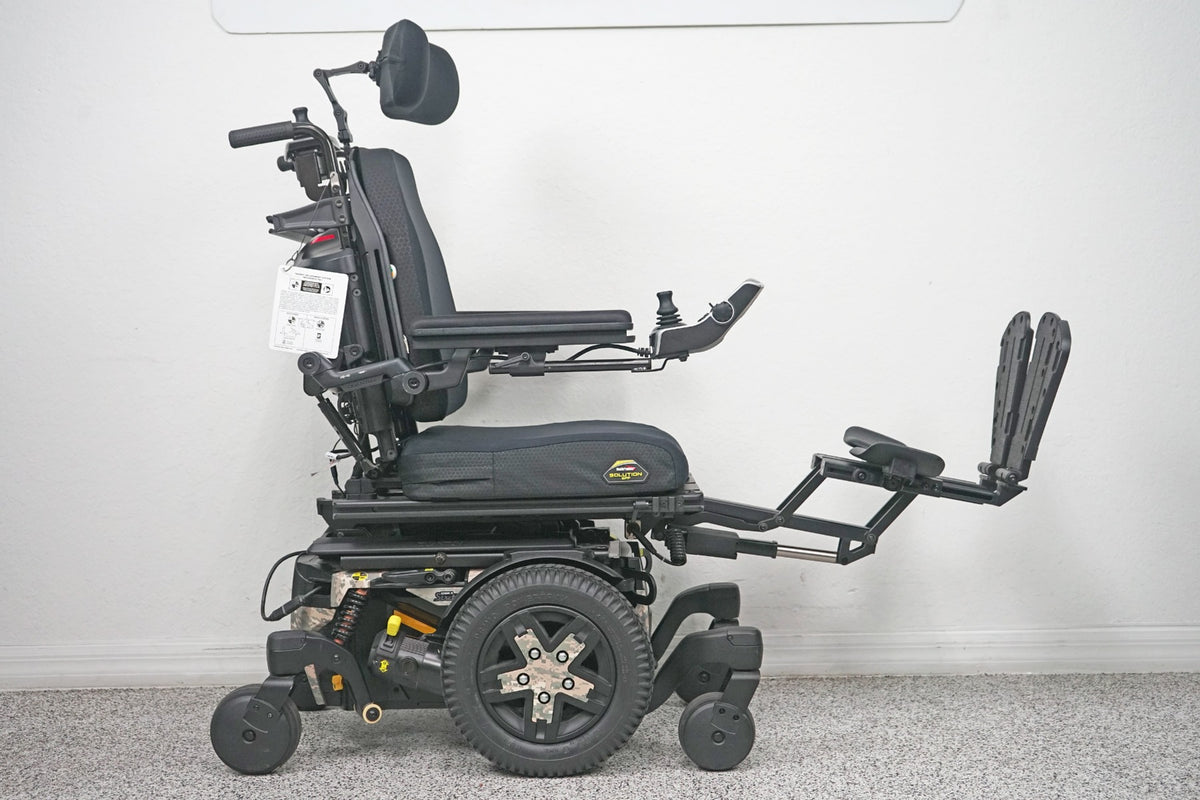 Quantum Edge 3 Stretto Power Wheelchair Tilt, Recline & Legs - 7211