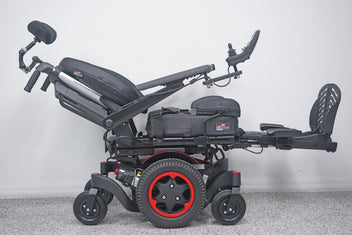 Quickie Q300 M Mini Power Wheelchair Seat Lift, Tilt, Recline & Legs - 9008