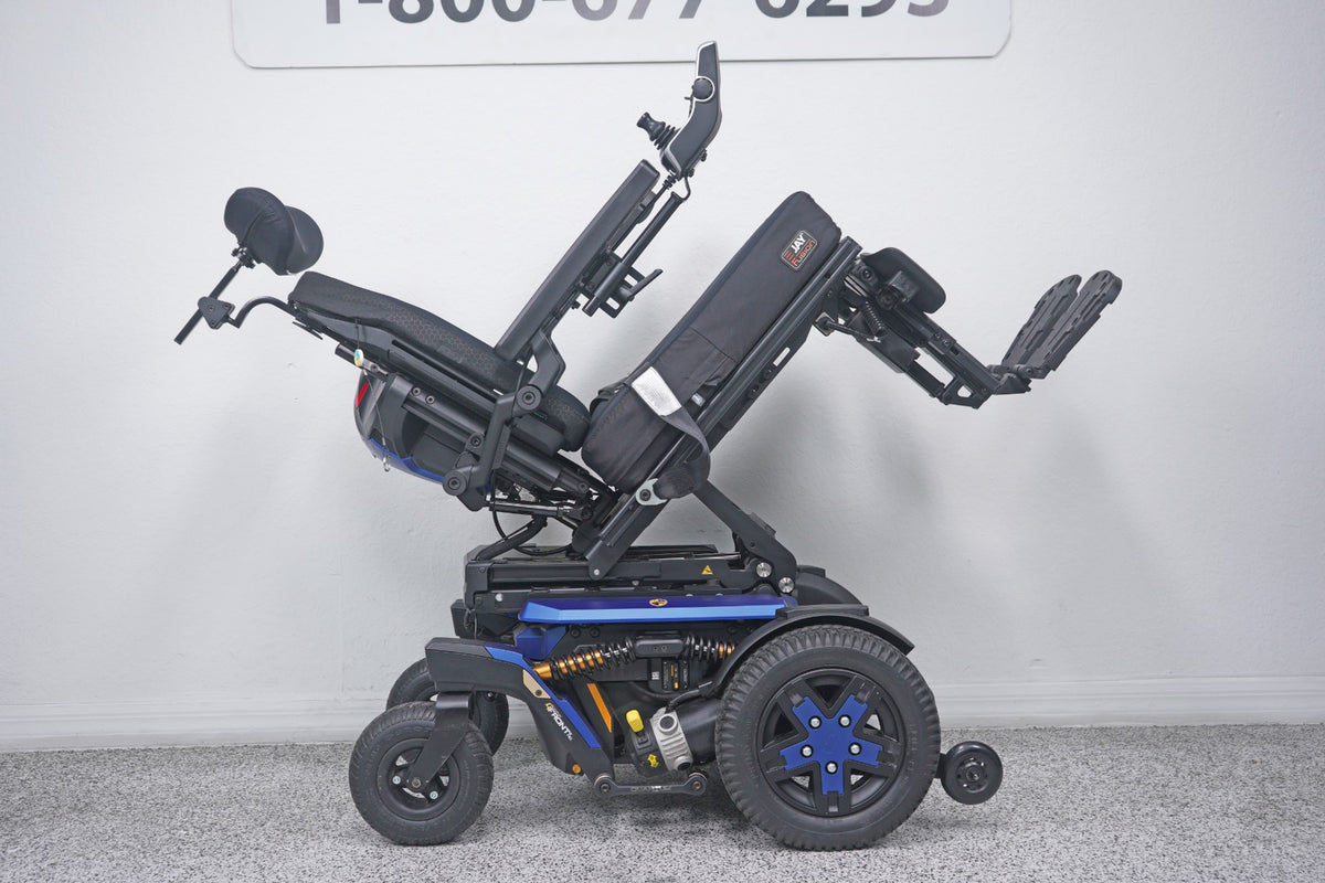 Quantum 4Front 2 HD Power Wheelchair Seat Lift, Tilt, Recline & Legs - 9025