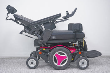Permobil M300 HD Power Wheelchair Seat Lift, Tilt, Recline & Legs - 9029