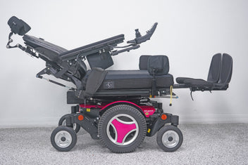 Permobil M300 HD Power Wheelchair Seat Lift, Tilt, Recline & Legs - 9029