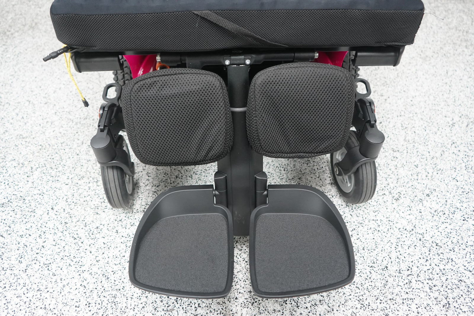 Permobil M300 HD Power Wheelchair Seat Lift, Tilt, Recline & Legs - 9029