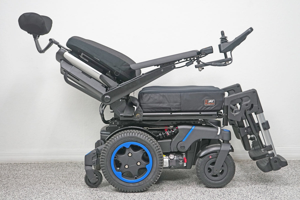 Quickie Q500 H Power Wheelchair Tilt, Recline & Legs - 7329