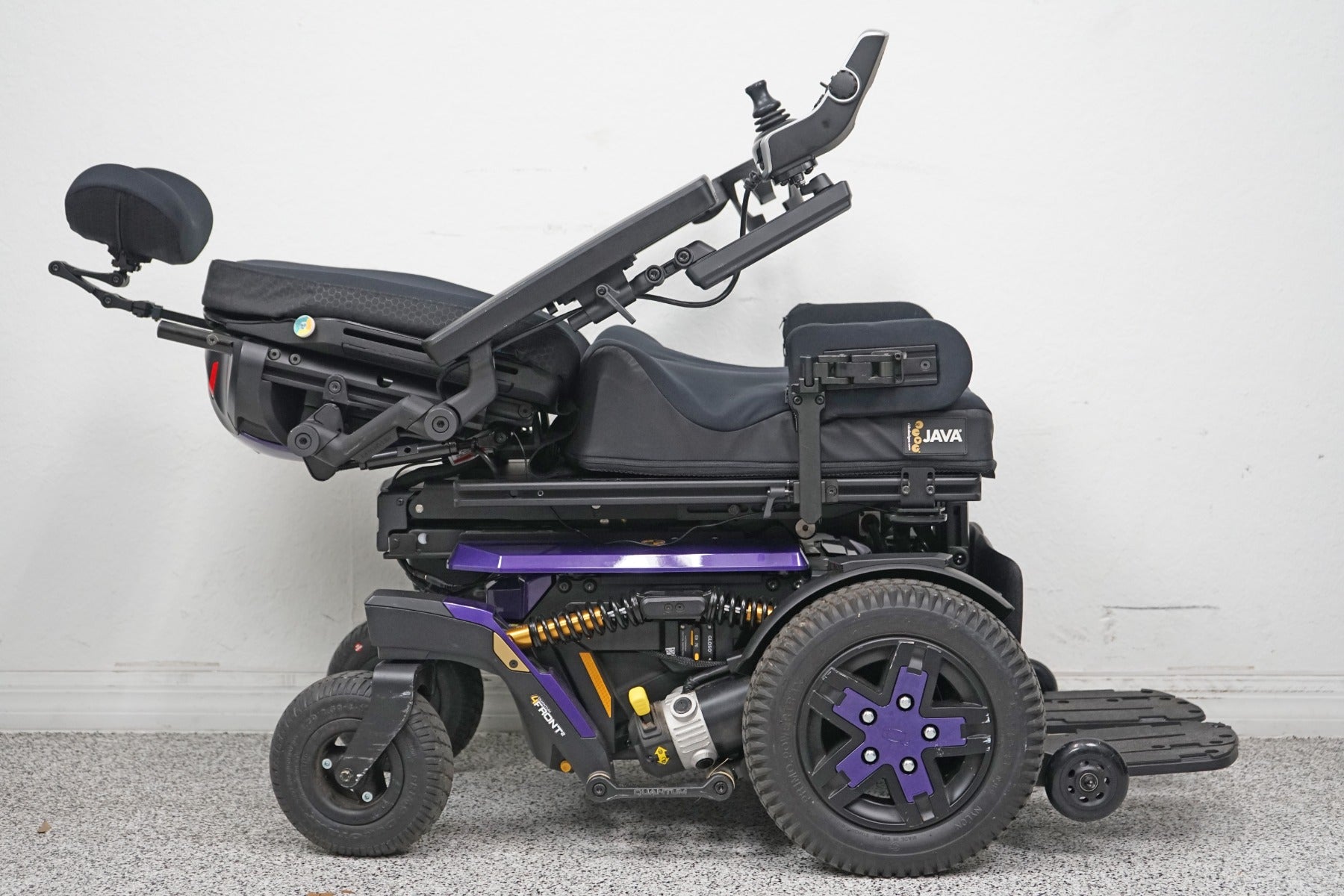Quantum 4Front 2 Power Wheelchair w/ Seat Lift, Tilt, Recline & Legs - 5453