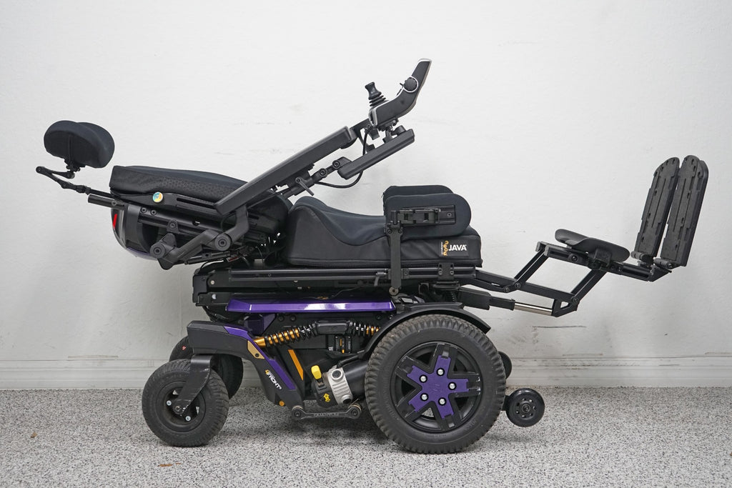 Quantum 4Front 2 Power Wheelchair w/ Seat Lift, Tilt, Recline & Legs - 5453