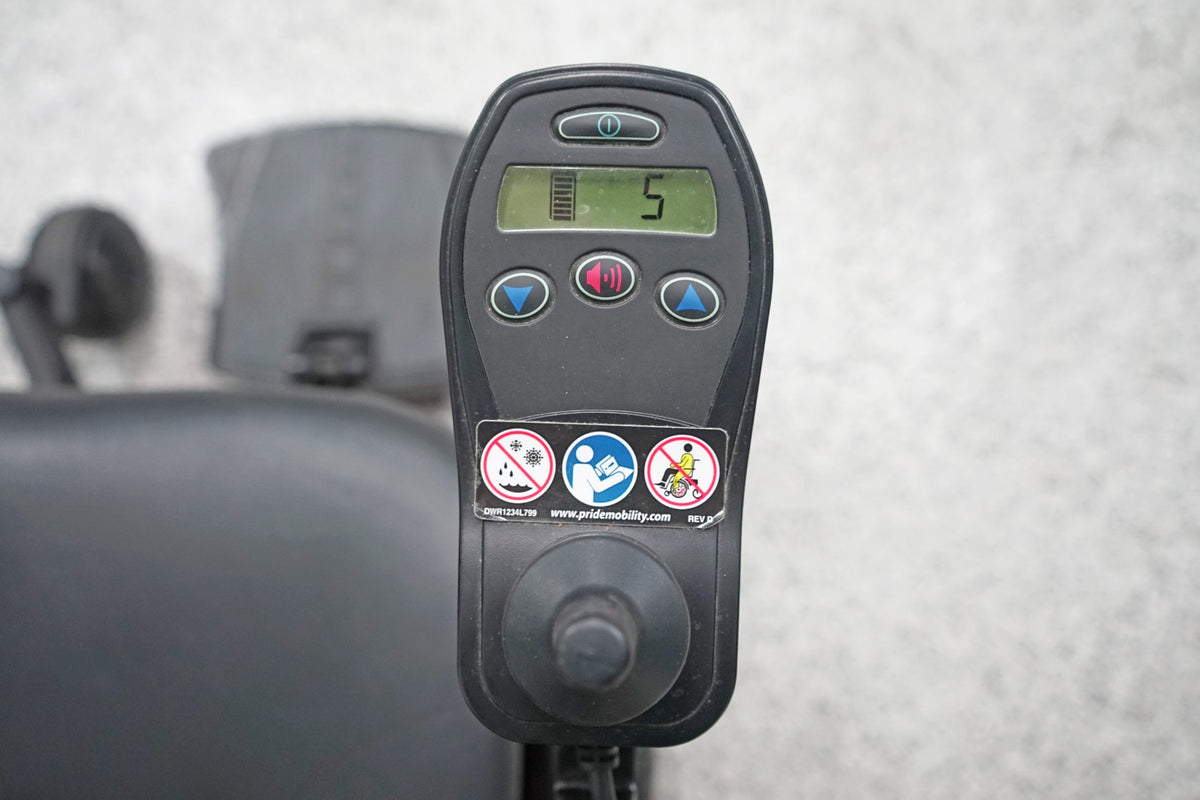 Quantum Q6 Edge 2.0 Power Wheelchair - 7495