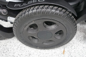 Quickie Pulse 6 Power Wheelchair - 5546