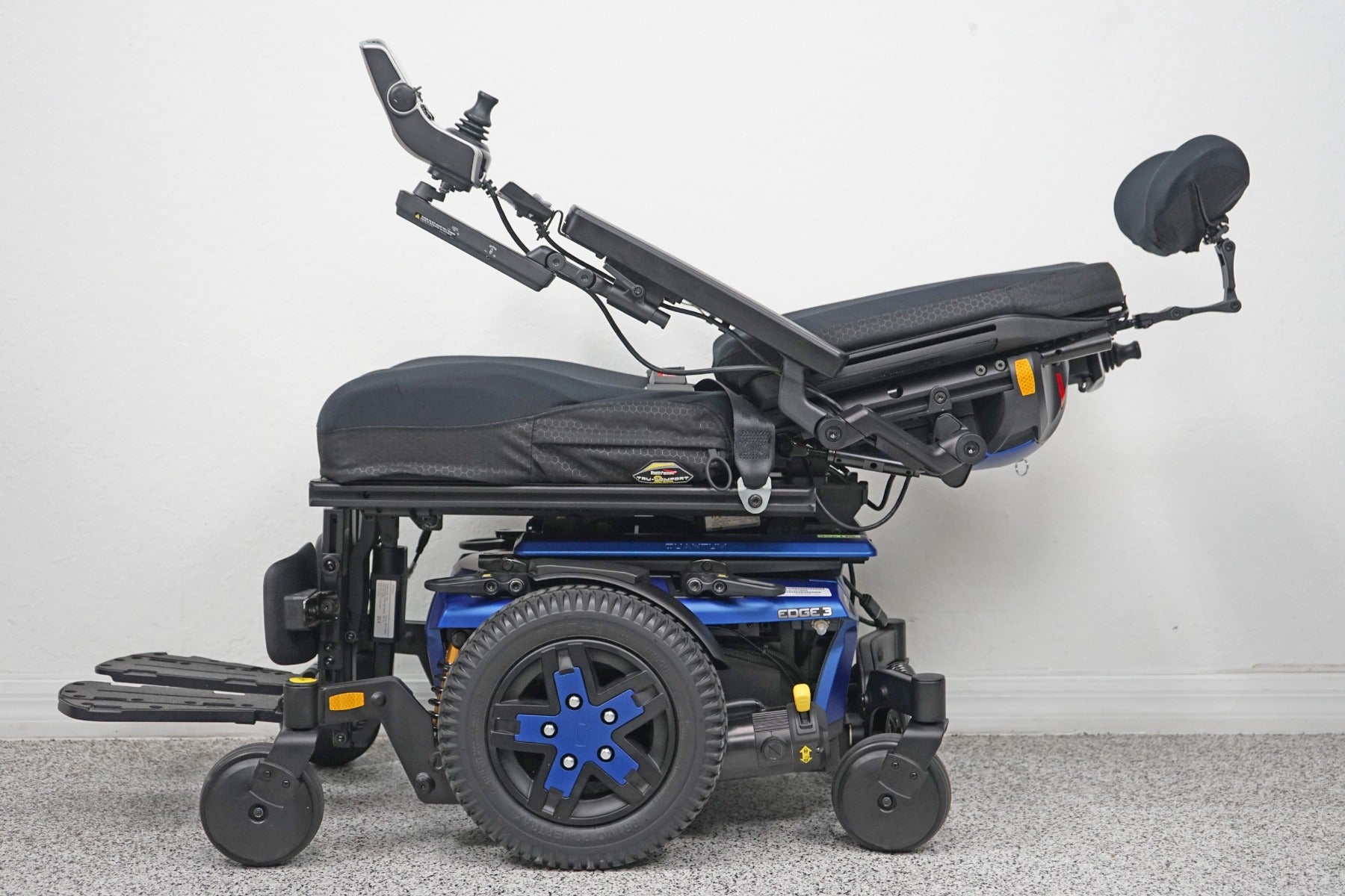Quantum Edge 3 Power Wheelchair w Tilt Recline & Legs - 5636