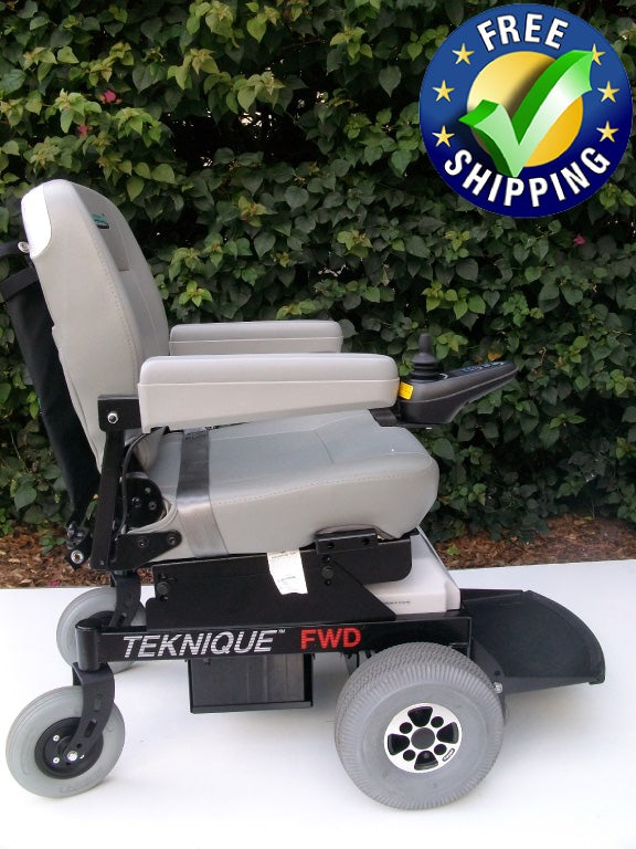 Hoveround Teknique FWD Power Chair - Used Wheelchairs (Tan)