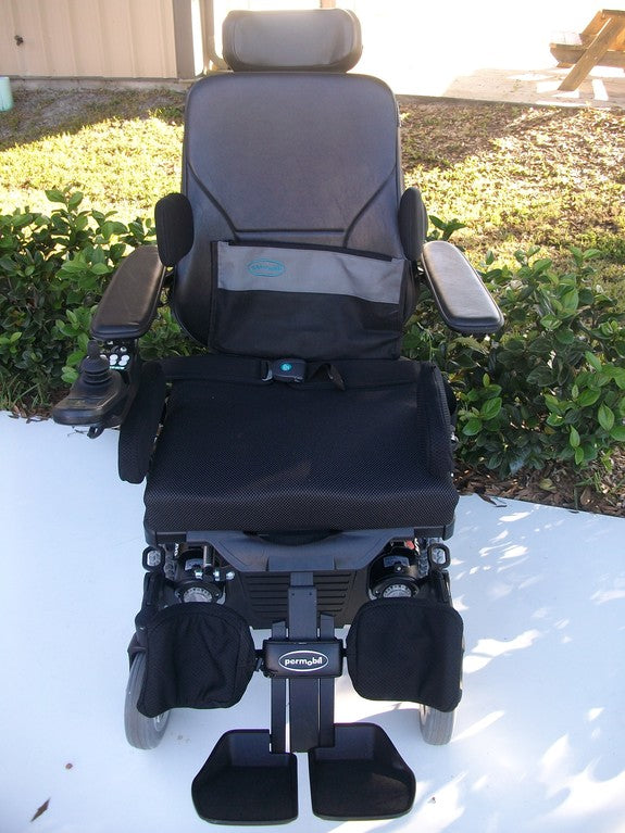 Permobil M300 Power Chair with TILT, RECLINE, LEGS & SEAT LIFT - Used Wheelchairs (Black)