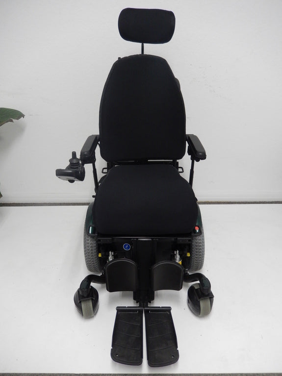 Pride Mobility Quantum 614 Power Chair with TILT, RECLINE & LEGS - Used Wheelchairs (Green)