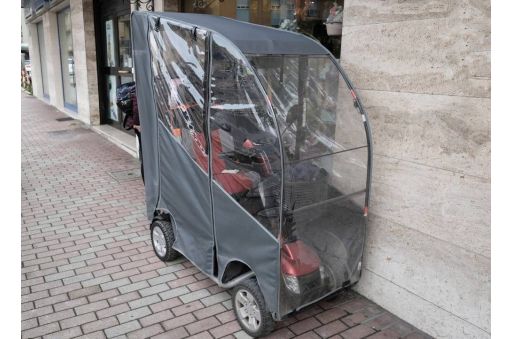 mobility scooter with rainproof cover