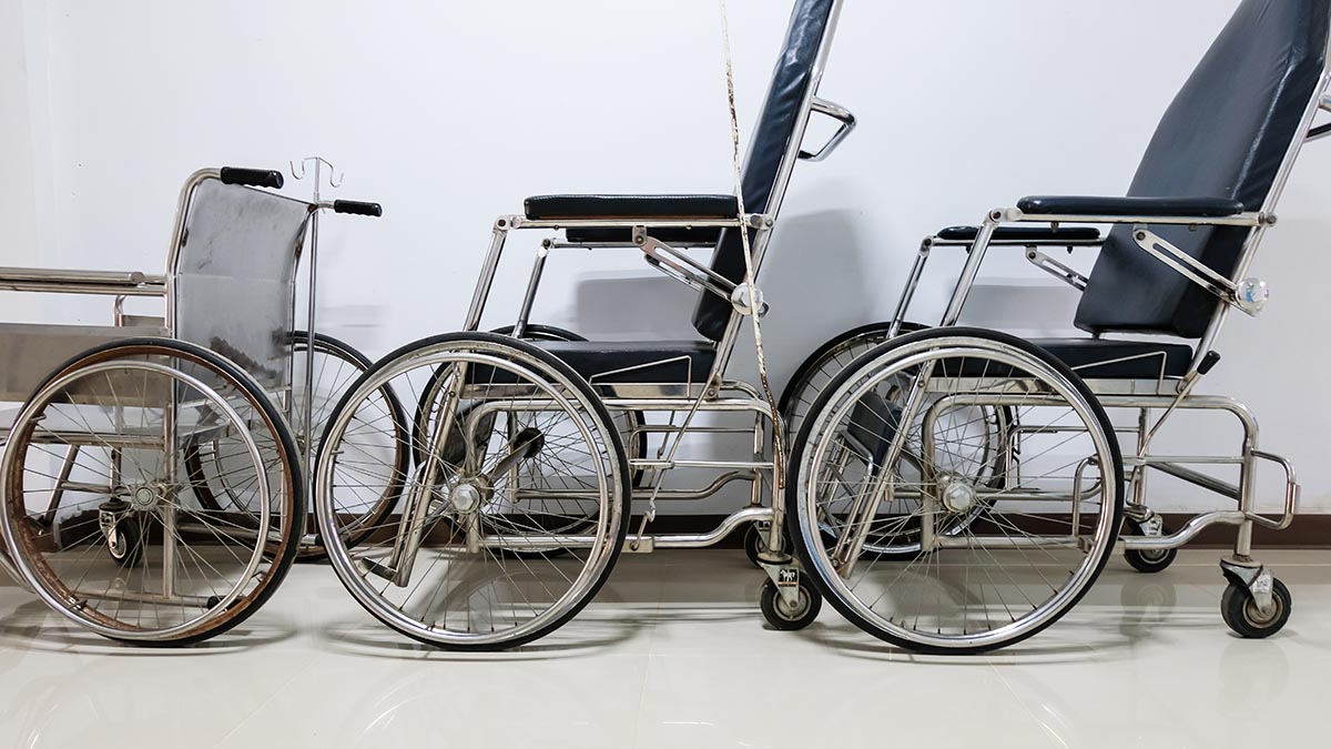 wheelchair width 